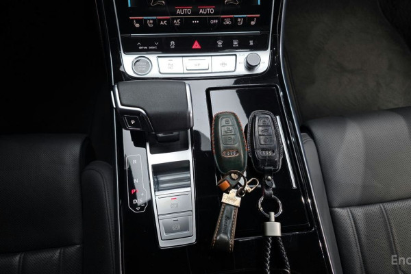 2021 Audi A8 с пробегом 79 227 км