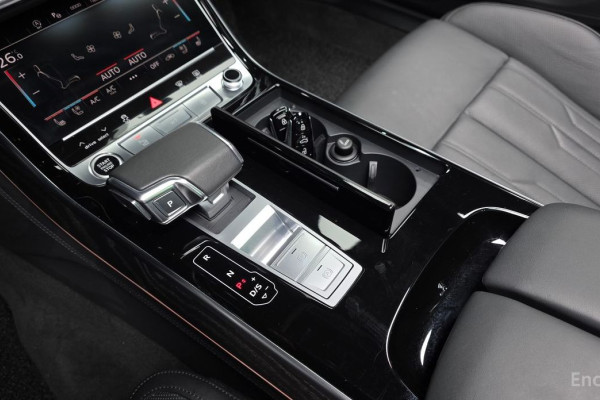 2021 Audi A8 с пробегом 75 764 км