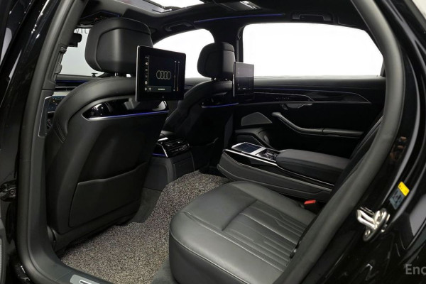 2021 Audi A8 с пробегом 51 176 км