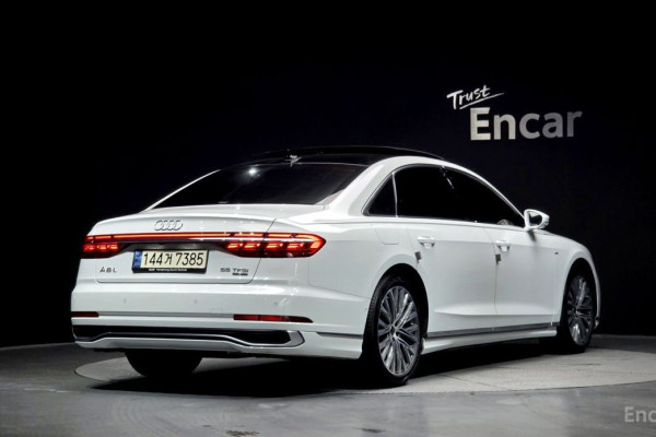 2023 Audi A8 с пробегом 45 120 км