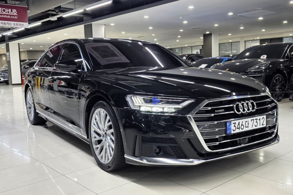 2021 Audi A8 с пробегом 63 832 км