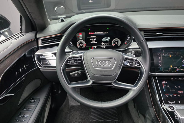 2021 Audi A8 с пробегом 75 764 км