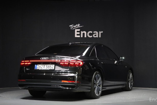 2023 Audi A8 с пробегом 34 376 км