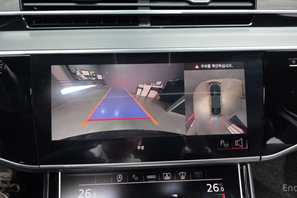 2021 Audi A8 с пробегом 75 764 км