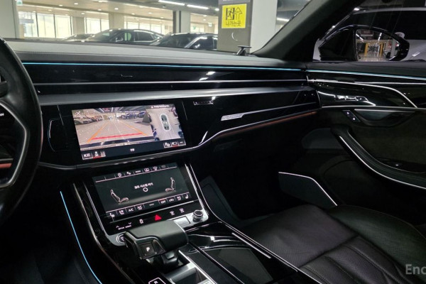 2021 Audi A8 с пробегом 63 832 км