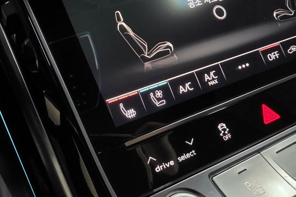 2021 Audi A8 с пробегом 63 832 км