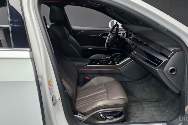 2023 Audi A8 с пробегом 45 120 км