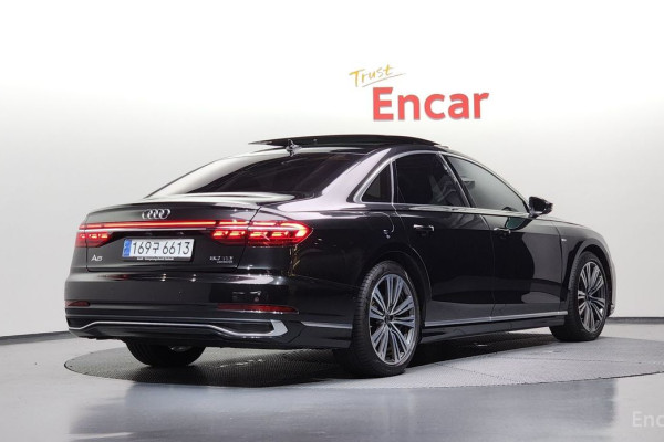 2023 Audi A8 с пробегом 25 482 км