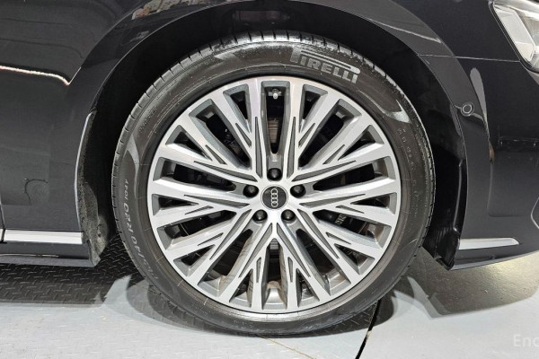 2023 Audi A8 с пробегом 56 993 км