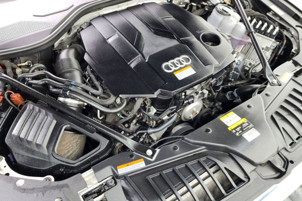 2023 Audi A8 с пробегом 25 482 км