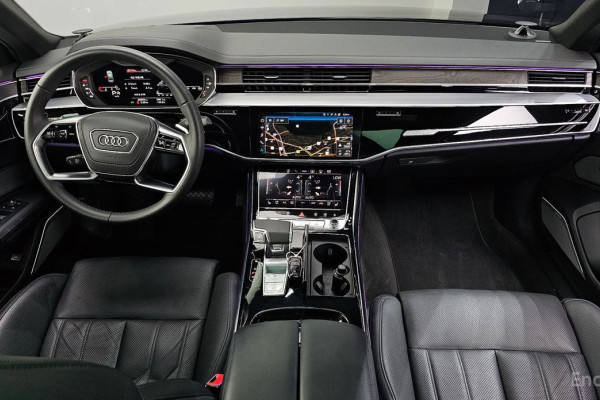 2023 Audi A8 с пробегом 56 993 км