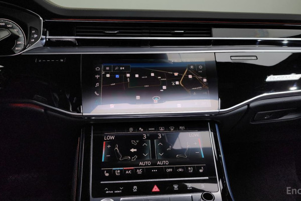 2023 Audi A8 с пробегом 25 482 км