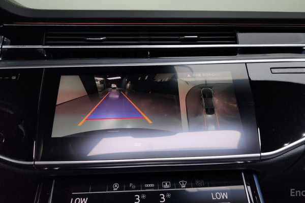 2023 Audi A8 с пробегом 25 482 км