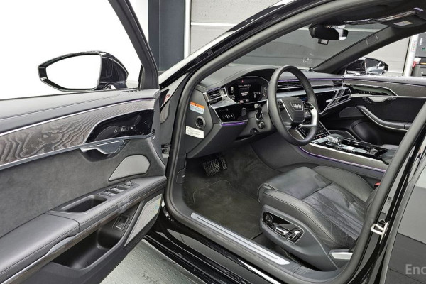 2023 Audi A8 с пробегом 56 993 км