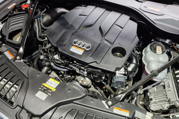 2023 Audi A8 с пробегом 29 502 км