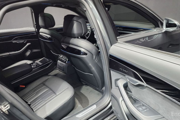 2023 Audi A8 с пробегом 29 502 км