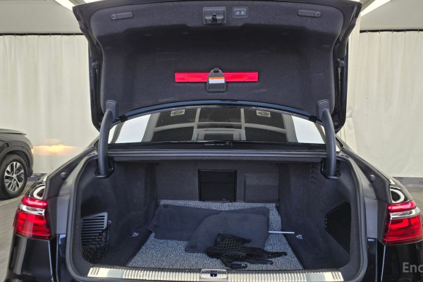 2021 Audi A8 с пробегом 87 506 км