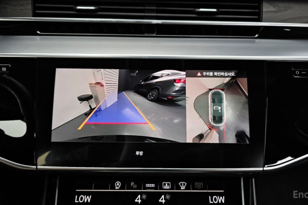 2023 Audi A8 с пробегом 56 993 км