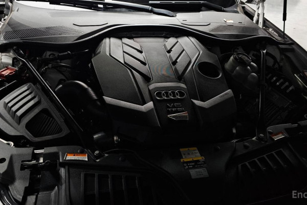2022 Audi A8 с пробегом 107 873 км