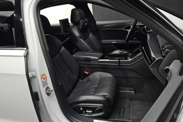 2022 Audi A8 с пробегом 107 873 км