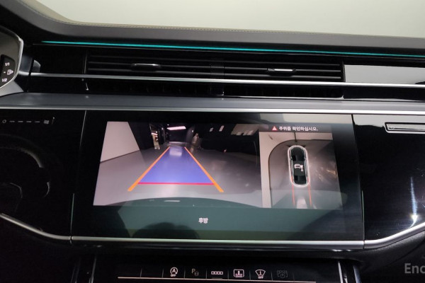 2023 Audi A8 с пробегом 24 416 км