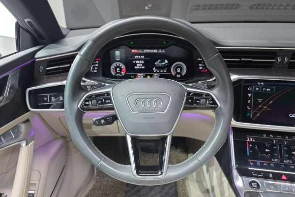 2021 Audi A7 с пробегом 78 661 км