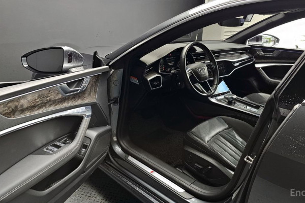2021 Audi A7 с пробегом 62 016 км