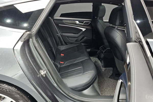 2021 Audi A7 с пробегом 62 016 км