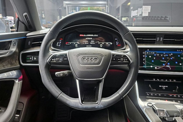 2021 Audi A7 с пробегом 98 080 км