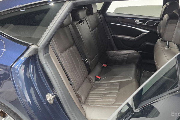 2022 Audi A7 с пробегом 75 431 км