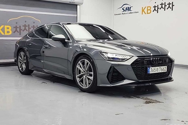 2021 Audi A7 с пробегом 78 617 км