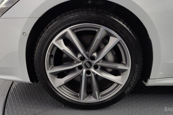 2022 Audi A7 с пробегом 9 678 км