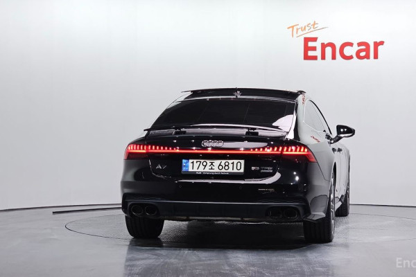2021 Audi A7 с пробегом 104 914 км