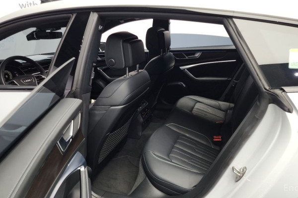 2022 Audi A7 с пробегом 9 678 км
