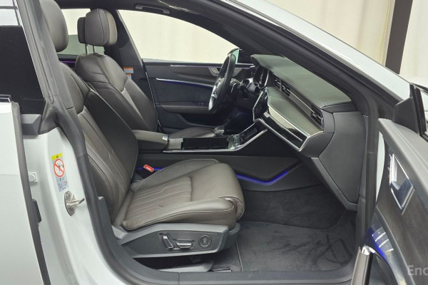 2023 Audi A7 с пробегом 46 283 км