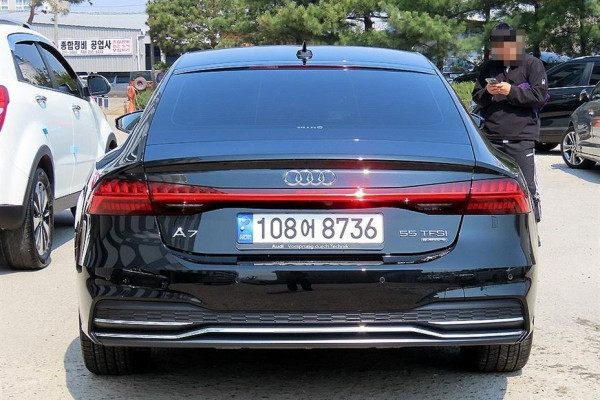2021 Audi A7 с пробегом 67 367 км