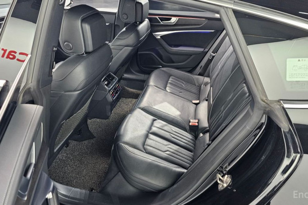 2021 Audi A7 с пробегом 104 914 км