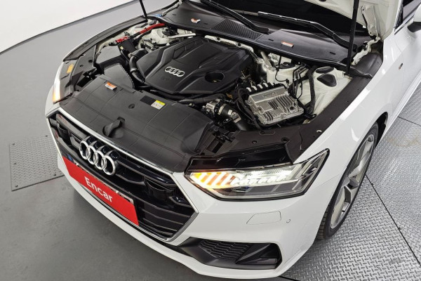 2021 Audi A7 с пробегом 30 477 км