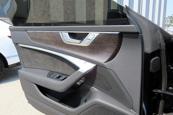 2021 Audi A7 с пробегом 67 367 км