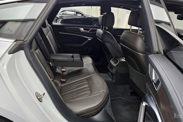 2022 Audi A7 с пробегом 104 103 км