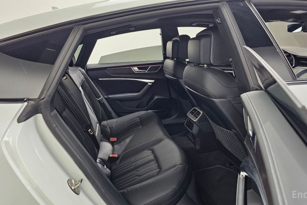 2023 Audi A7 с пробегом 19 108 км