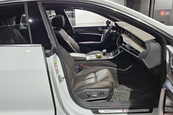 2021 Audi A7 с пробегом 69 620 км
