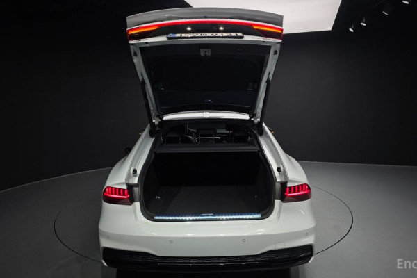 2022 Audi A7 с пробегом 28 853 км