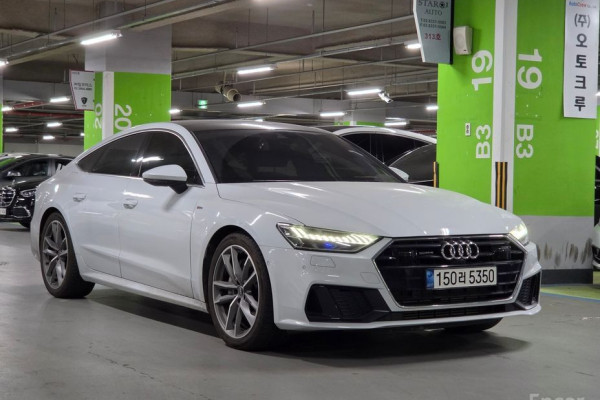 2021 Audi A7 с пробегом 47 727 км