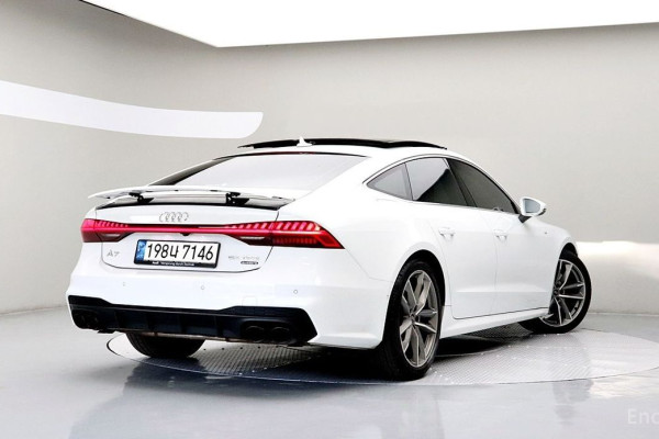 2021 Audi A7 с пробегом 29 401 км