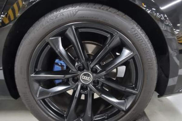 2022 Audi A7 с пробегом 75 000 км