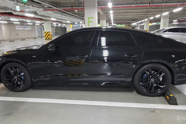2022 Audi A7 с пробегом 75 000 км