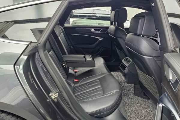 2021 Audi A7 с пробегом 68 882 км
