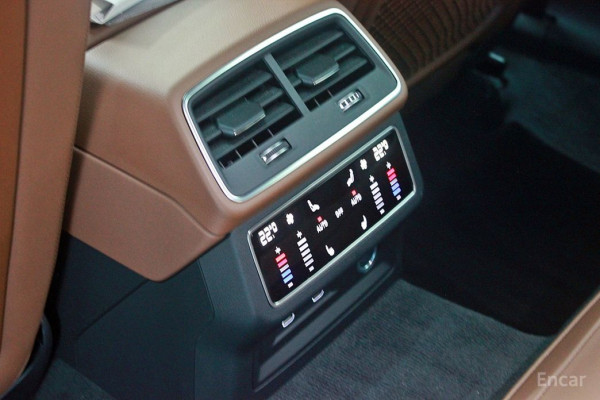 2023 Audi A7 с пробегом 16 900 км