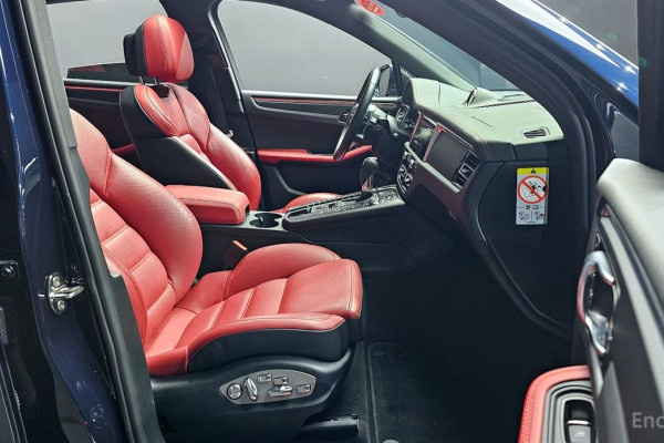 2021 Porsche Macan с пробегом 66 610 км